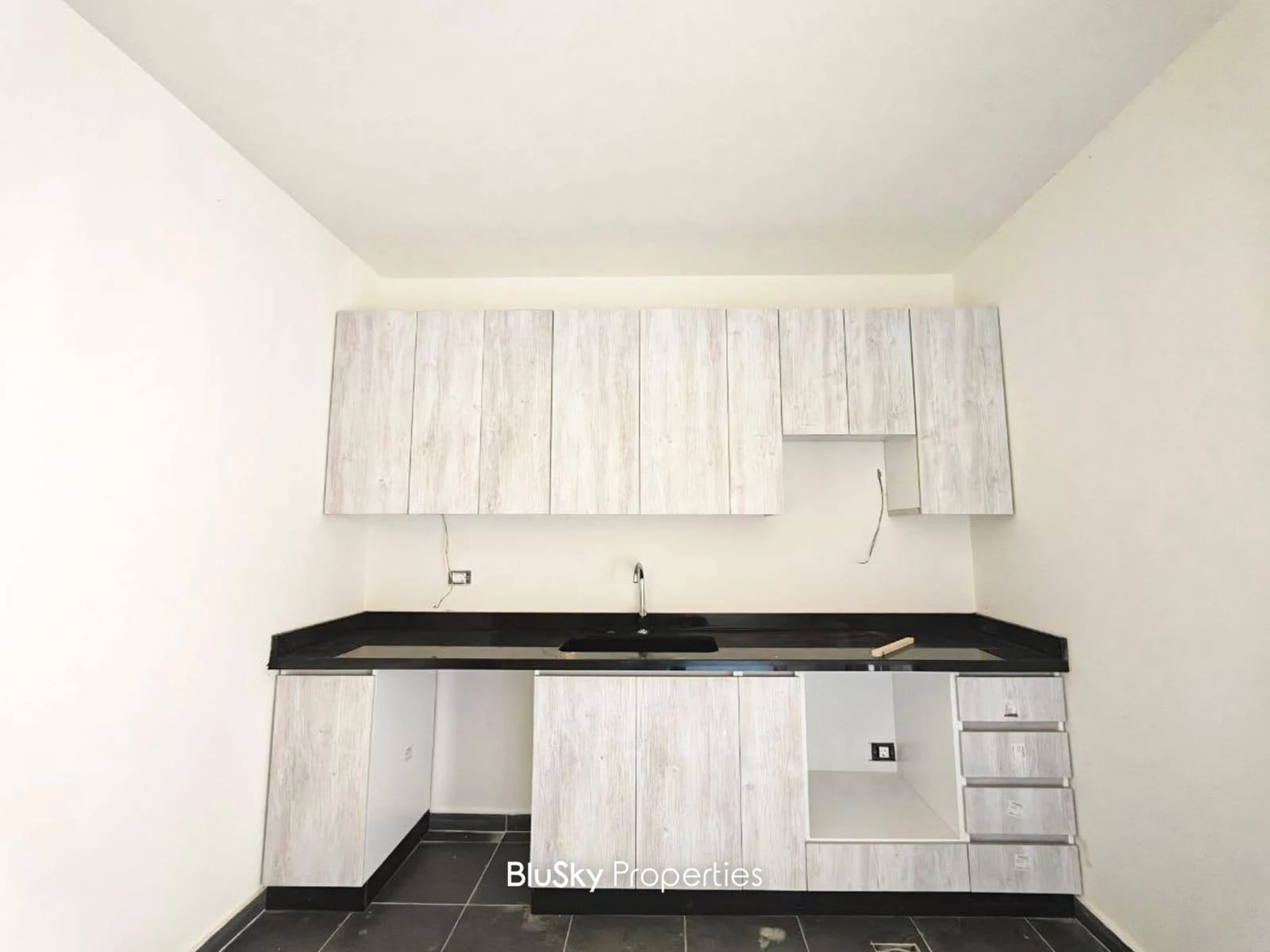 Apartment 120m² Mountain View for Rent in Bhersaf — photo 3