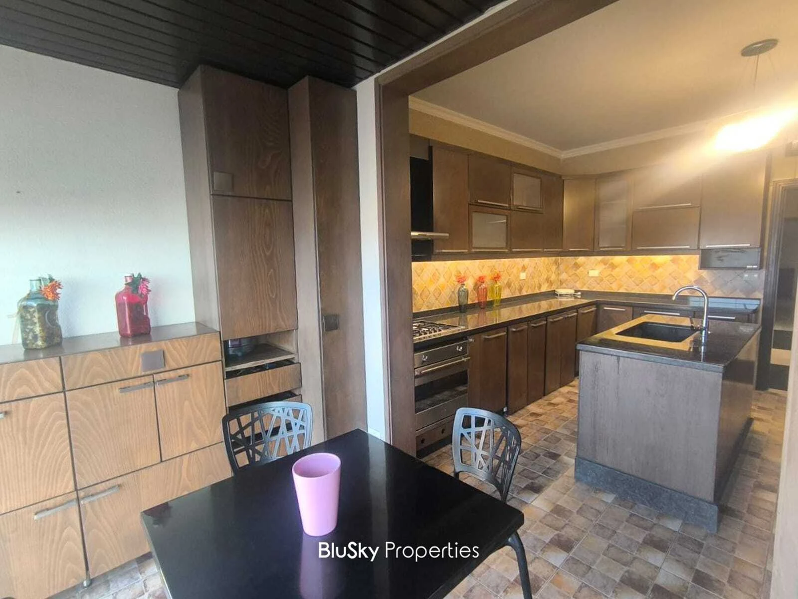 Apartment 200m² for Rent in Biakout — photo 4