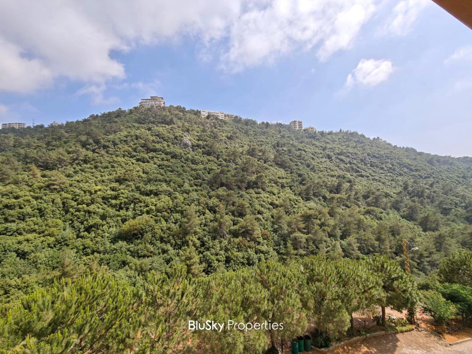 Apartment 220m² Mountain View for Sale in Biyada — الصورة 2