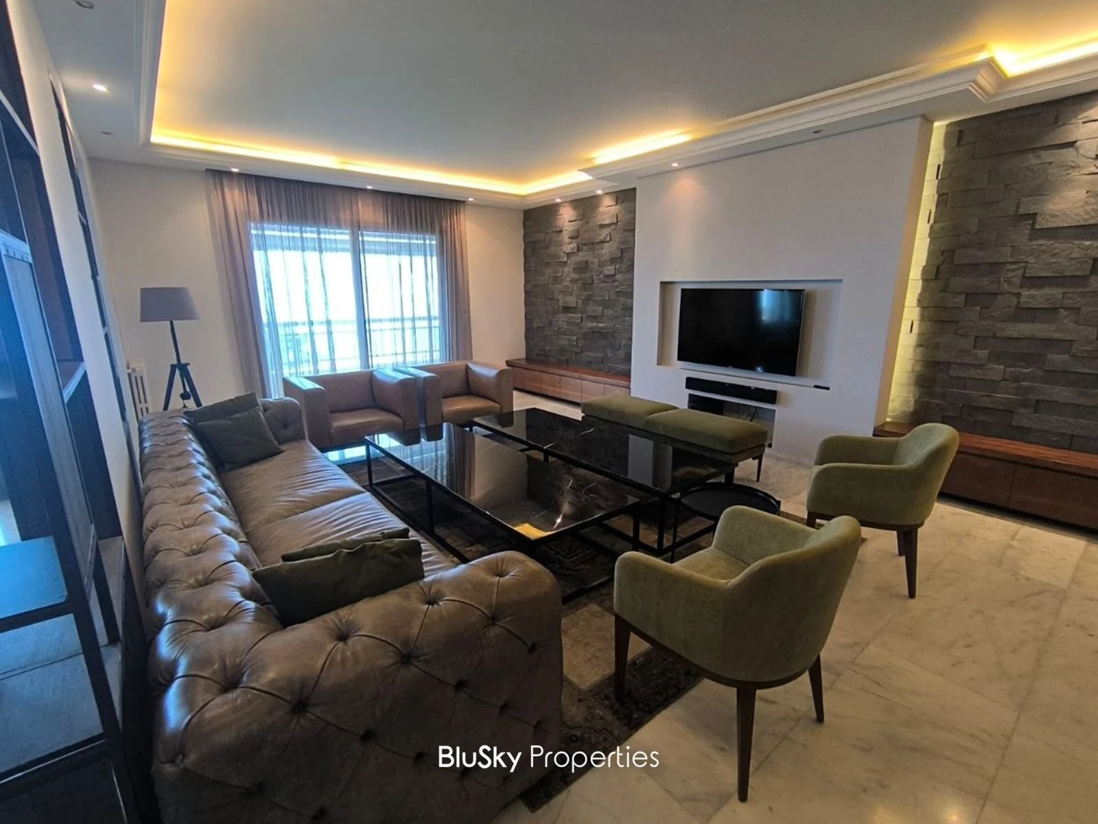 Apartment 230m² for Rent in Biyada — الصورة 2