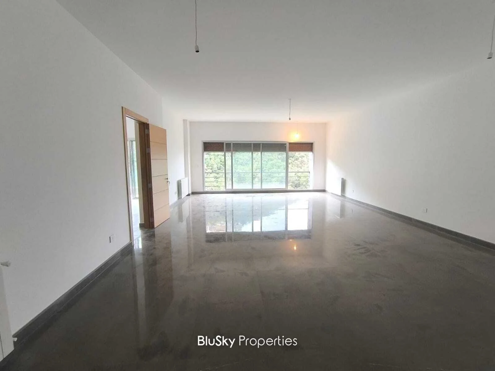 Apartment 300m² Balcony for Rent in Biyada