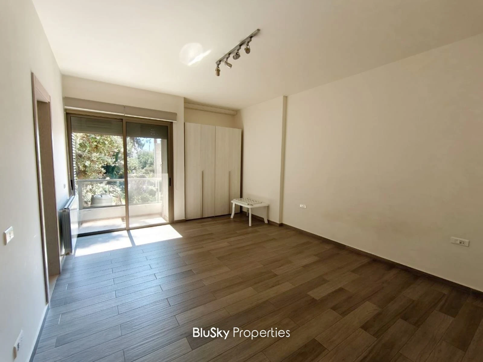 Apartment 307m² with Sea View for Rent in Biyada — الصورة 4