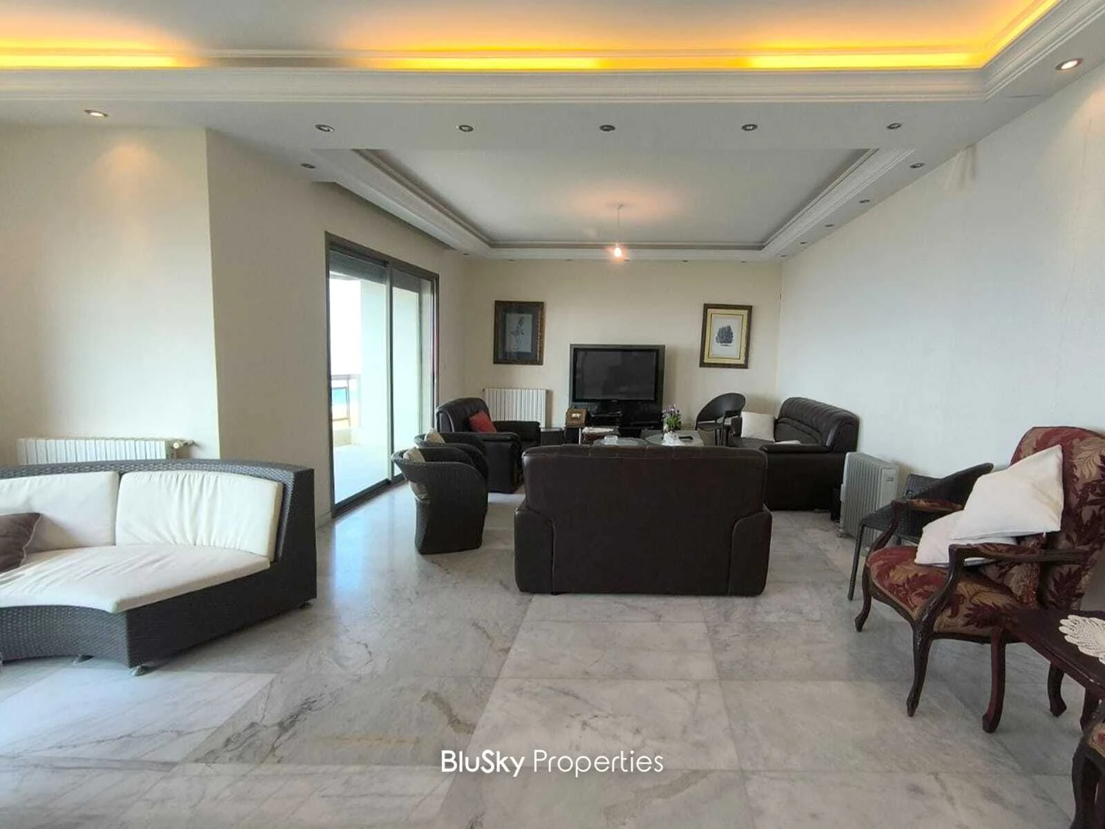 Apartment 350m² Terrace for Sale or Rent in Biyada — الصورة 2