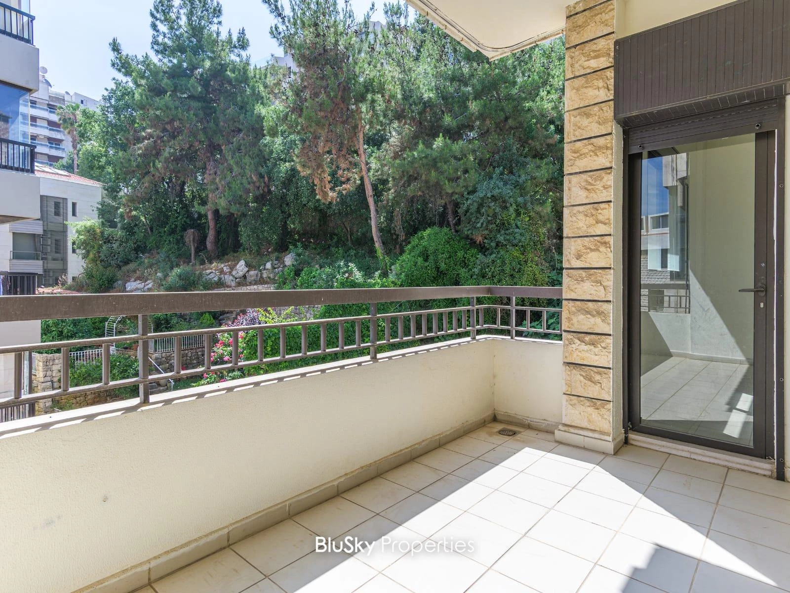 Apartment 400m² 4 Beds for Rent in Biyada — الصورة 3