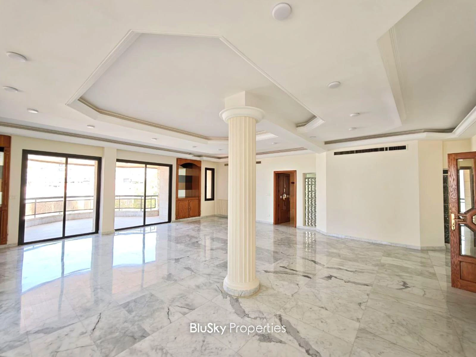 Apartment 450m² 4 Beds for Rent in Biyada