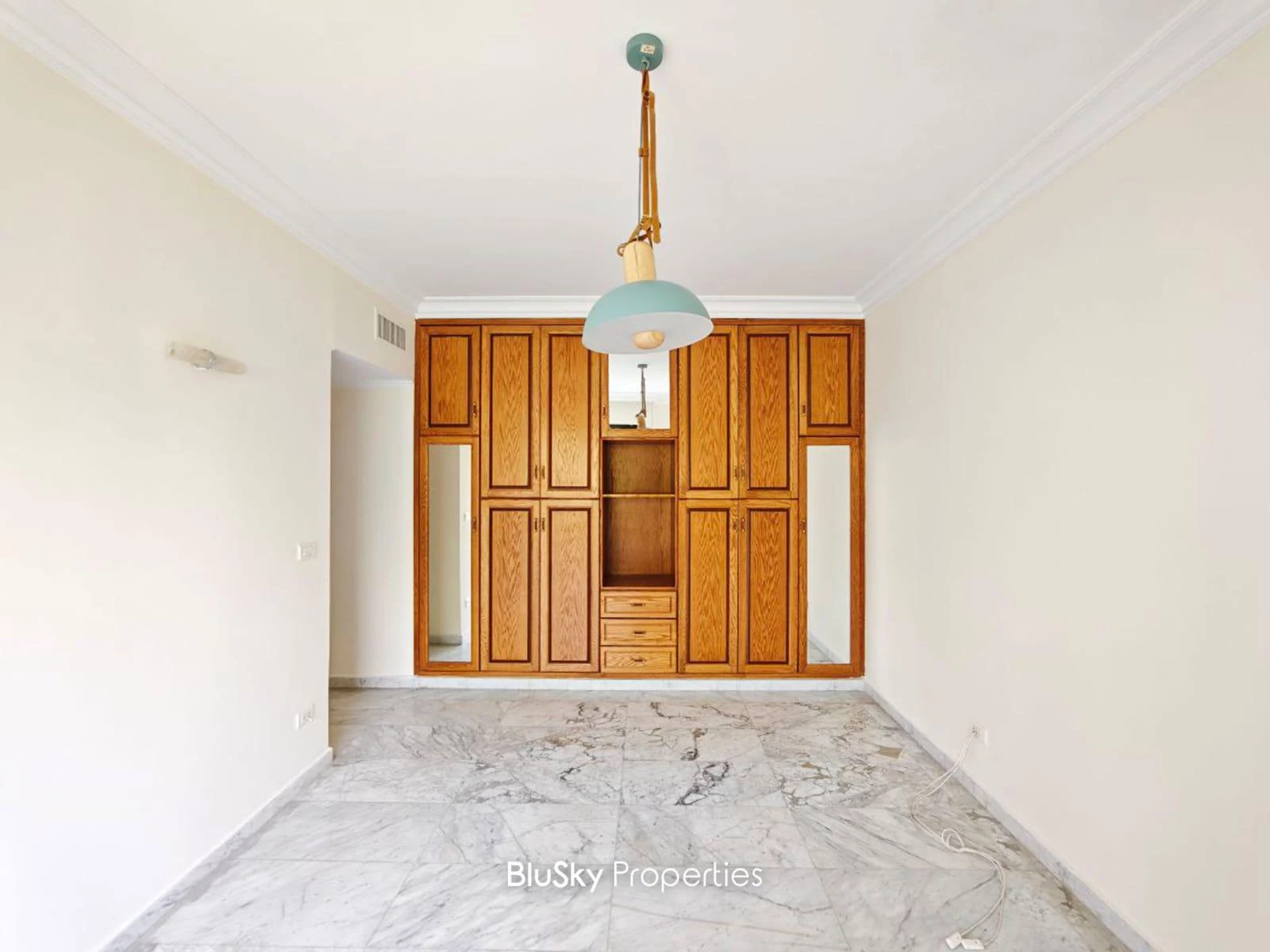 Apartment 450m² 4 Beds for Rent in Biyada — الصورة 5
