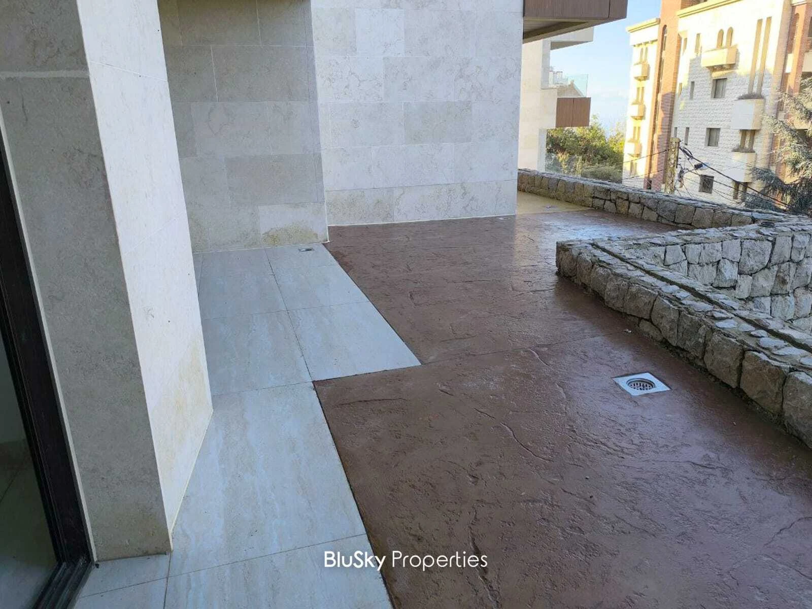 Apartment 150m² Terrace for Sale in Beit El Kiko — الصورة 3