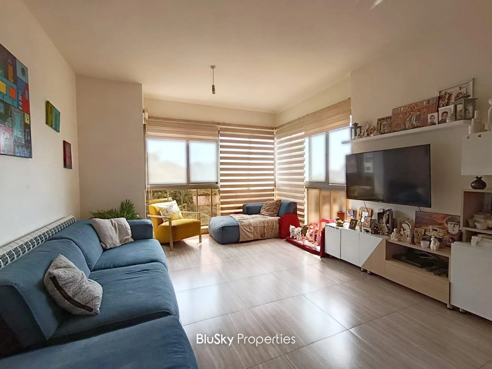Apartment 100m² Garden for Sale in Blat