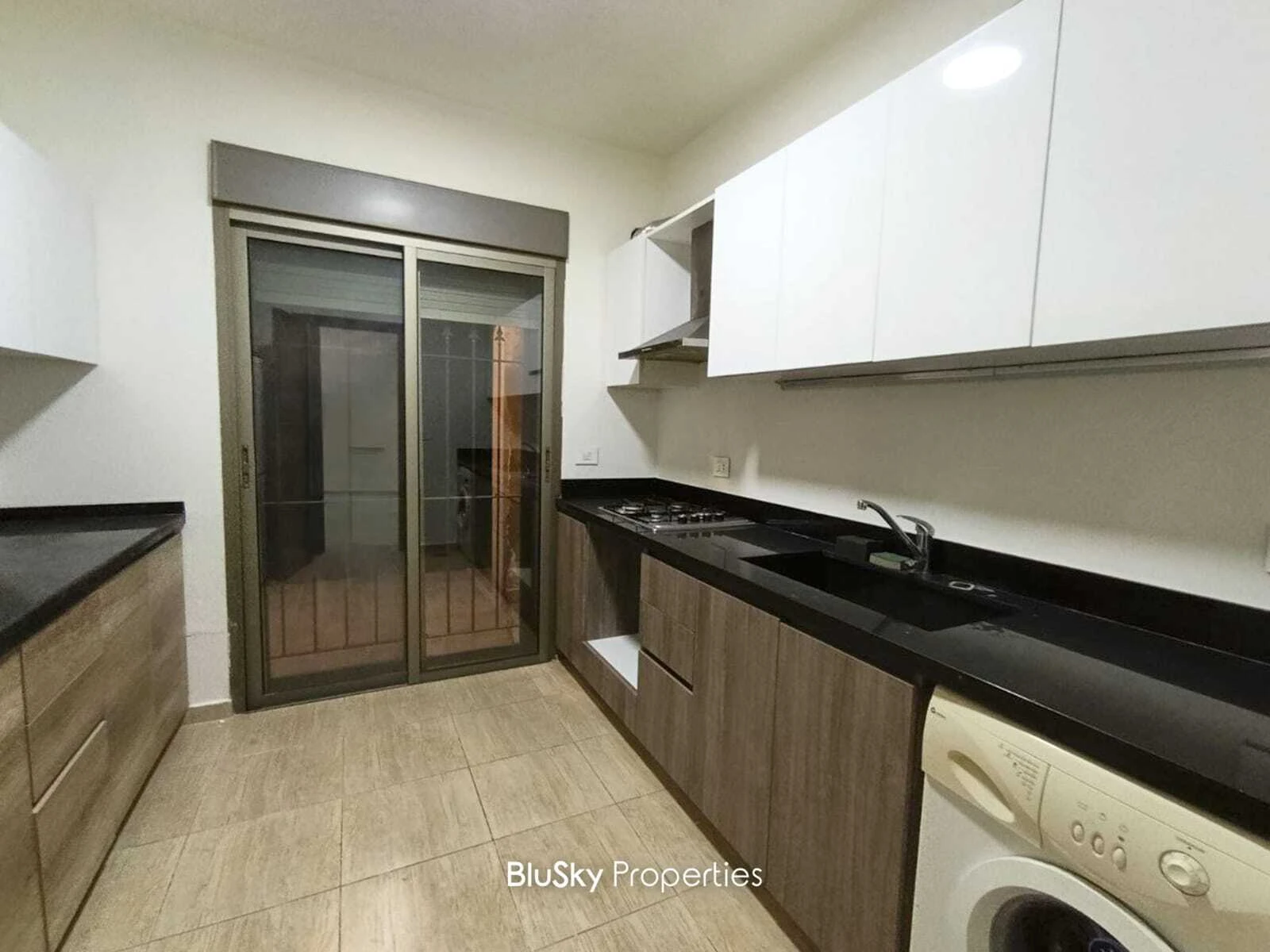 Apartment 120m² with Garden for Sale in Blat — الصورة 5