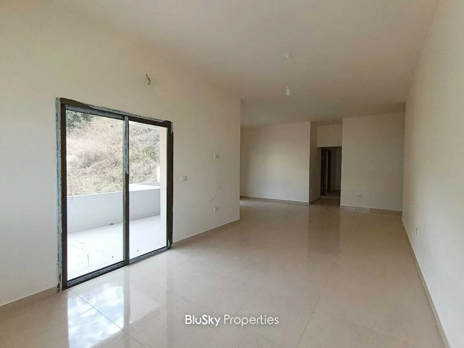 Apartment 135m² City View for Rent in Blat — الصورة 2
