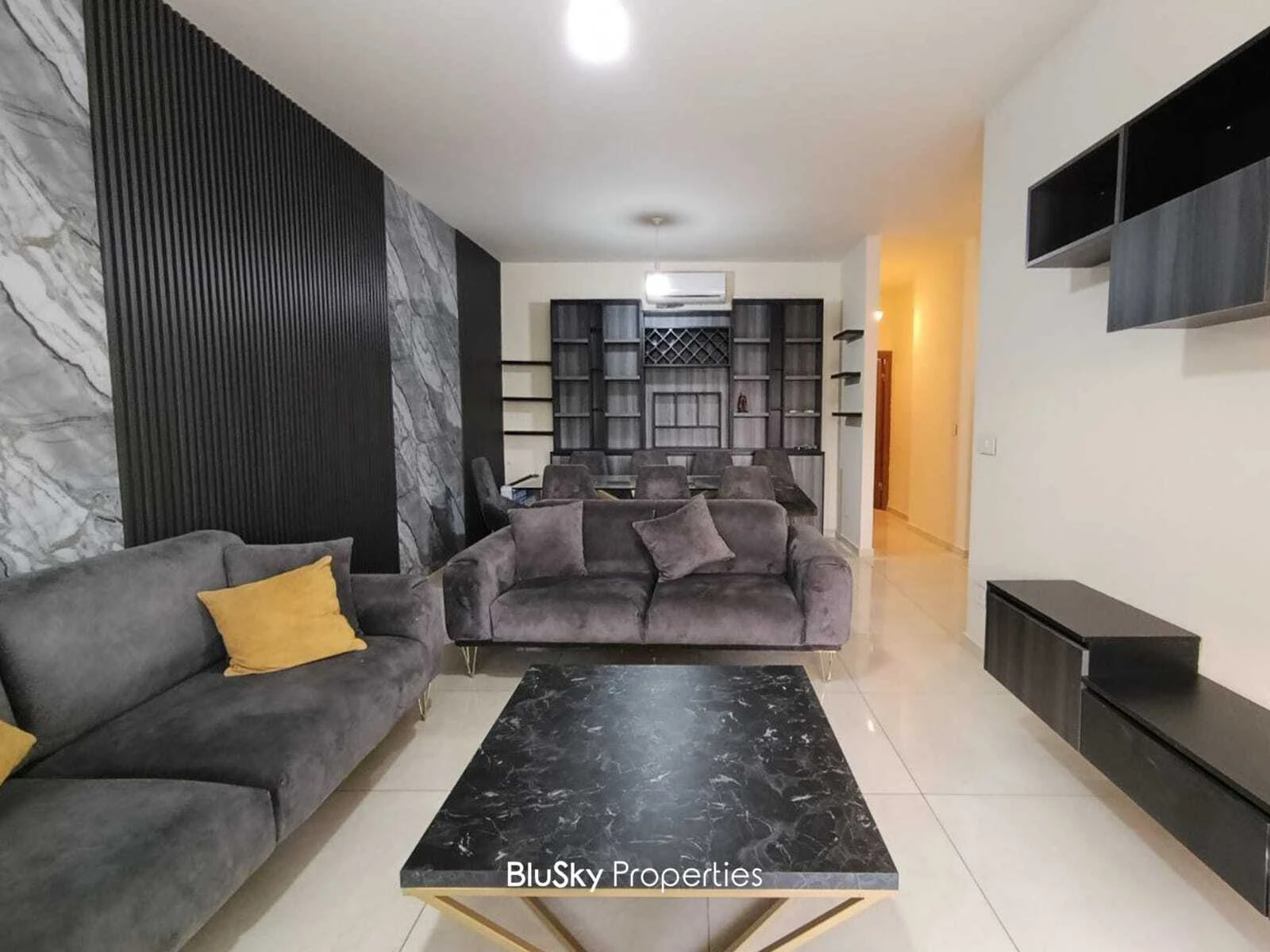 Apartment 140m² Terrace for Sale or Rent in Blat