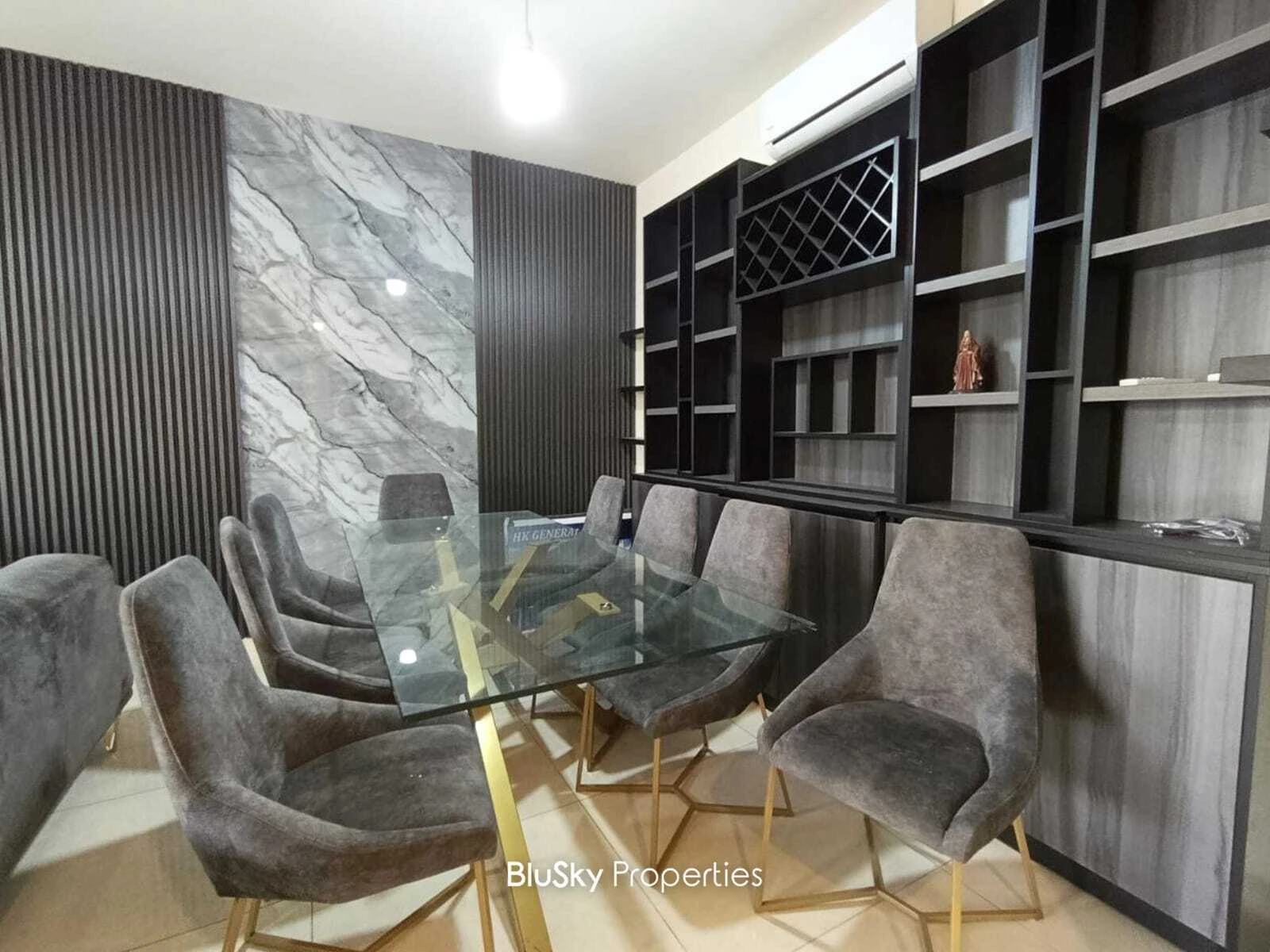 Apartment 140m² Terrace for Sale or Rent in Blat — الصورة 3