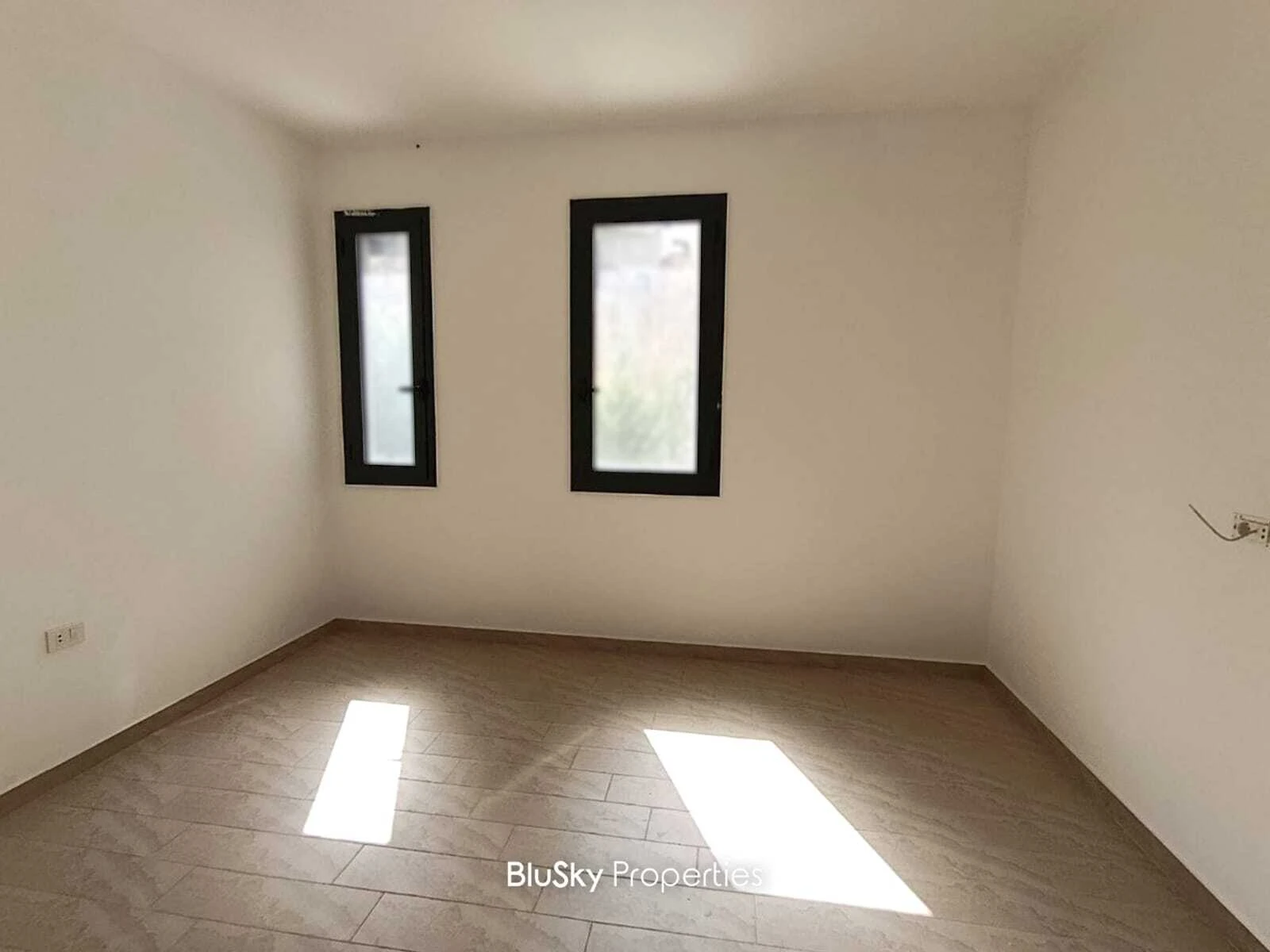 Apartment 192m² Sea View for Sale in Blat — الصورة 4