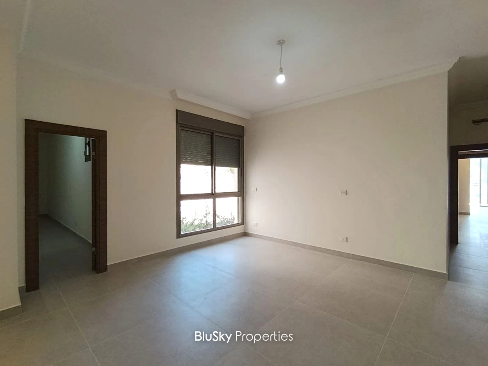 Apartment 226m² with Sea View for Sale in Blat — الصورة 2