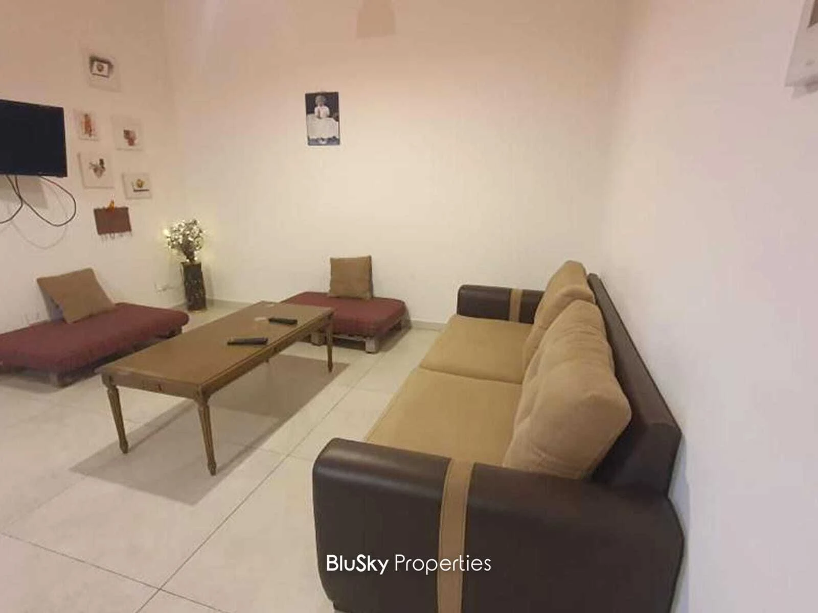 Apartment 70m² City View for Sale in Blat