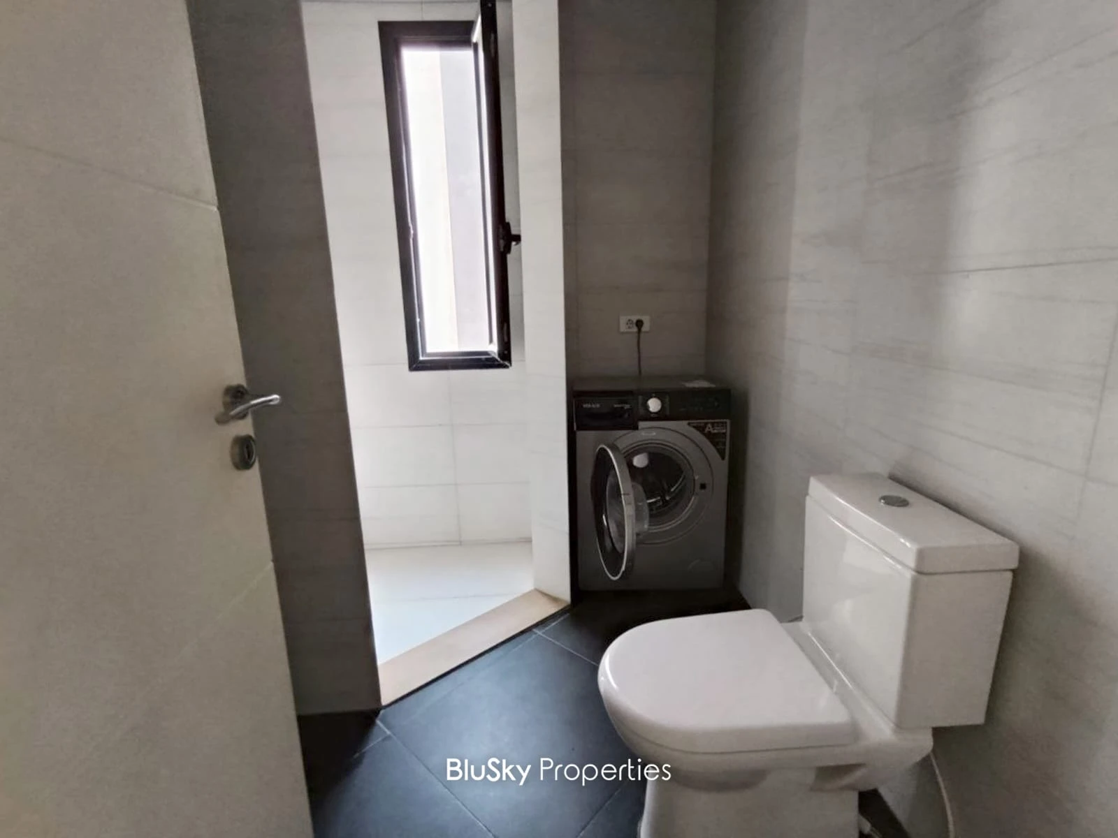 Apartment 88m² Mountain View for Sale in Blat — الصورة 4