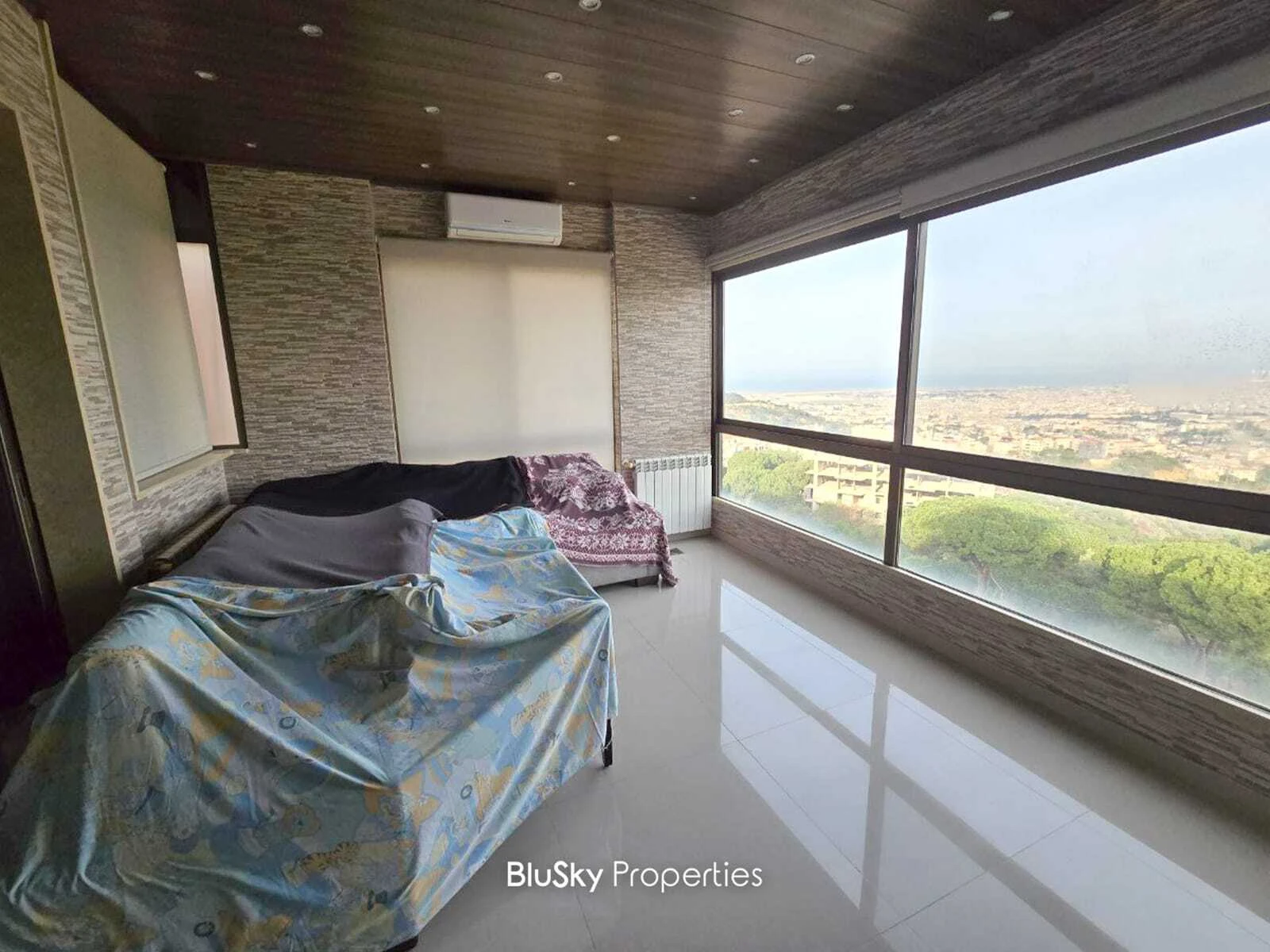 Apartment 180m² Sea View for Sale in Bleibel