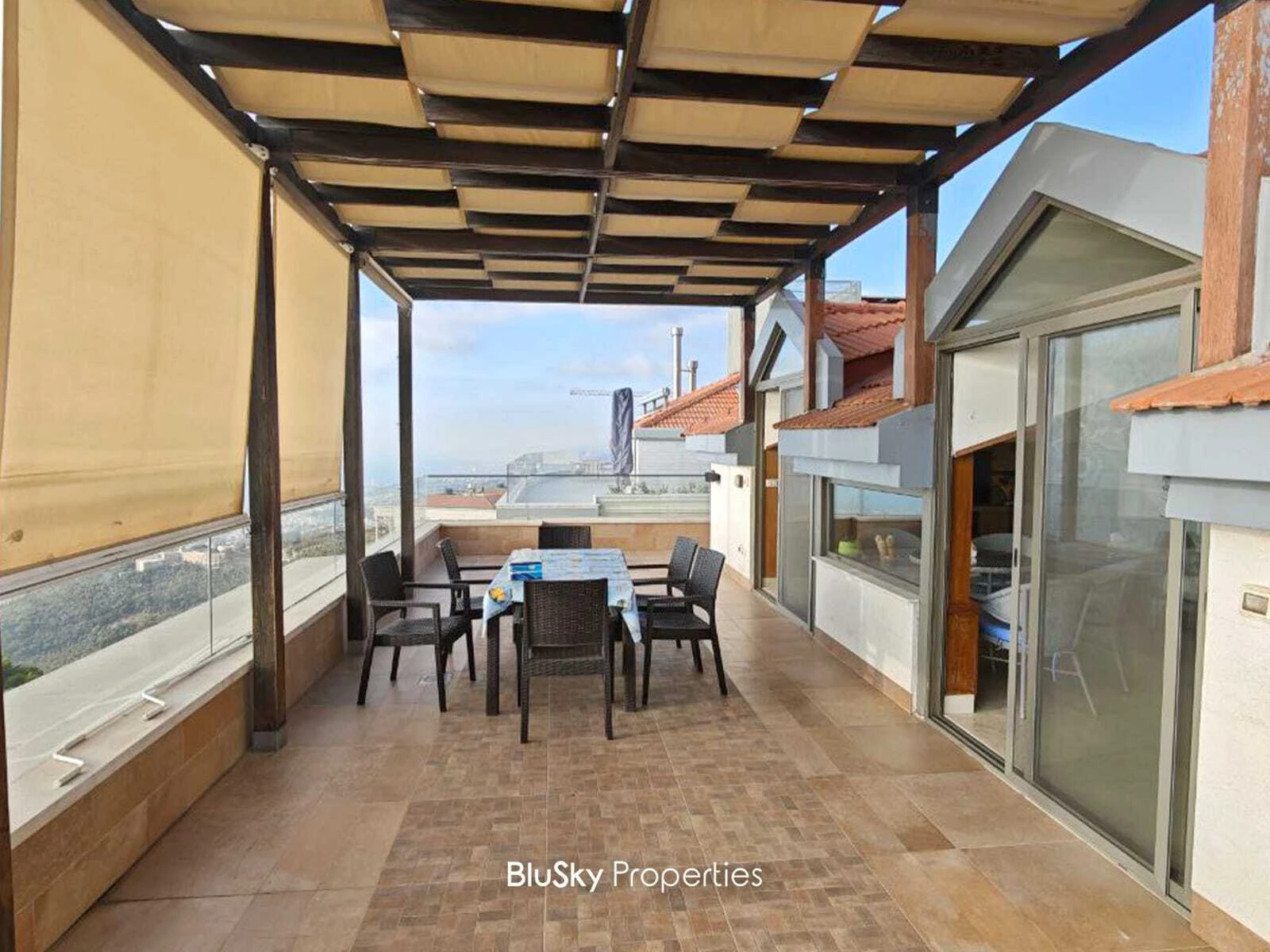 Apartment 110m² Terrace for Rent in Beit Meri — الصورة 3