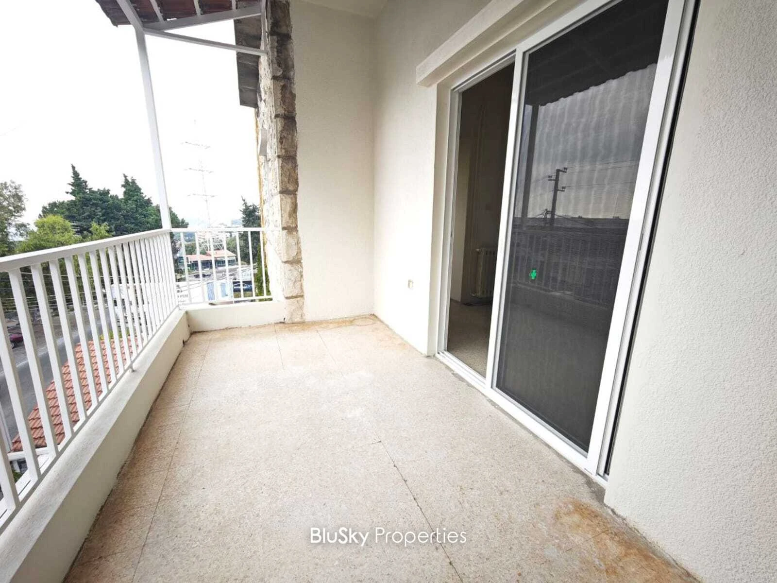 Apartment 130m² Balcony for Rent in Beit Meri — الصورة 3