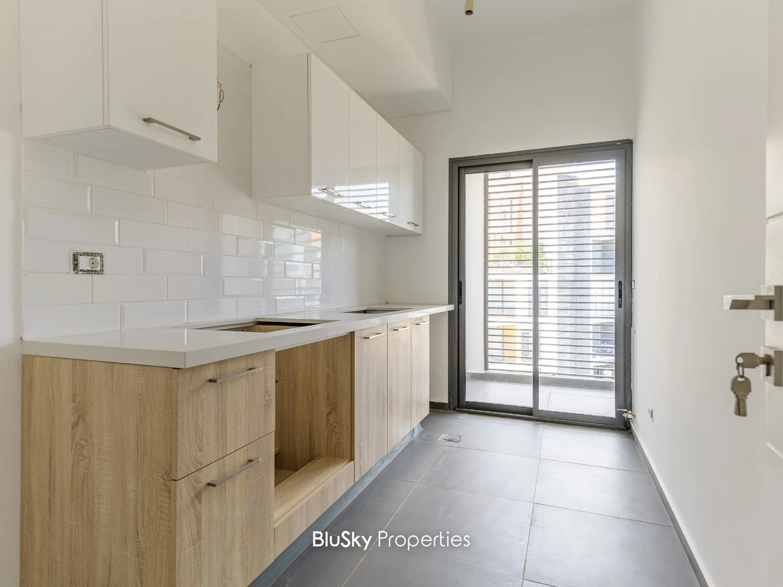 Apartment 140m² for Sale in Beit Meri — photo 4