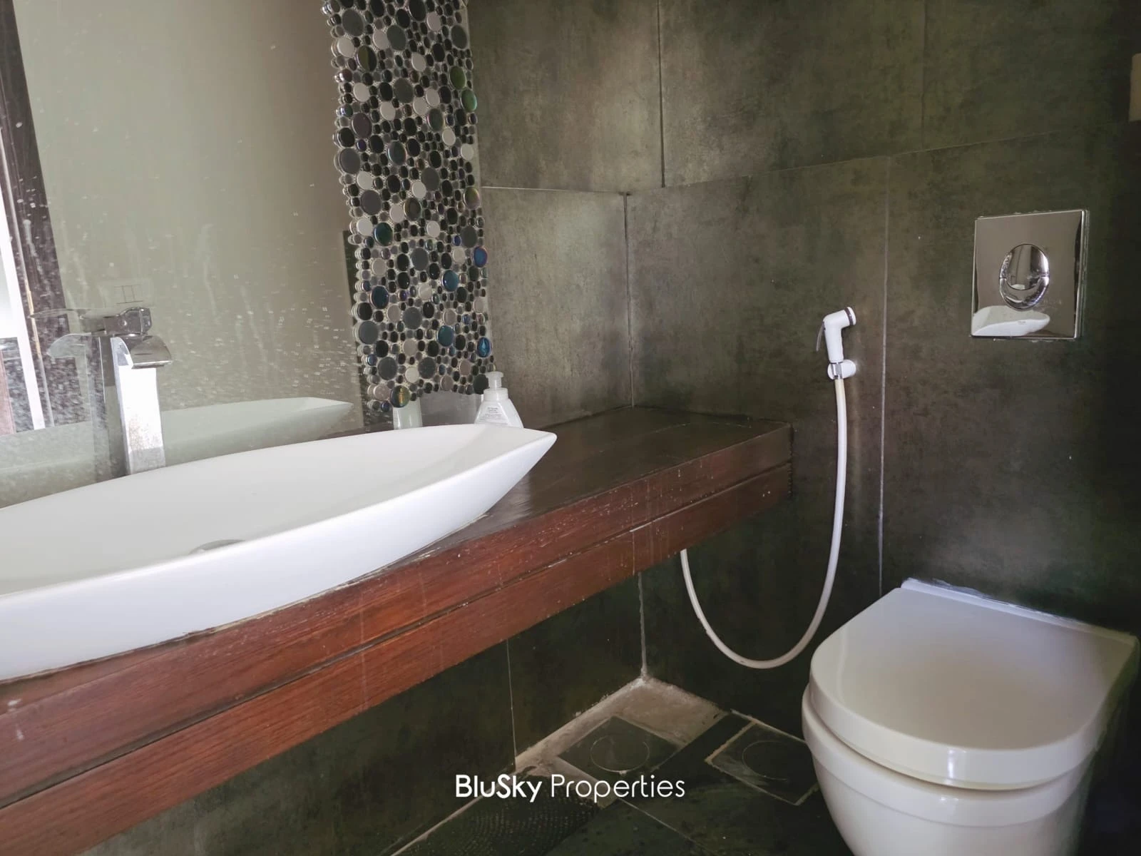 Apartment 160m² with Terrace for Rent in Beit Meri — الصورة 5