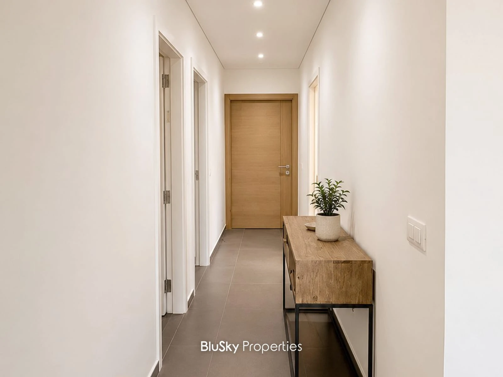 Apartment 175m² for Rent in Beit Meri — الصورة 5