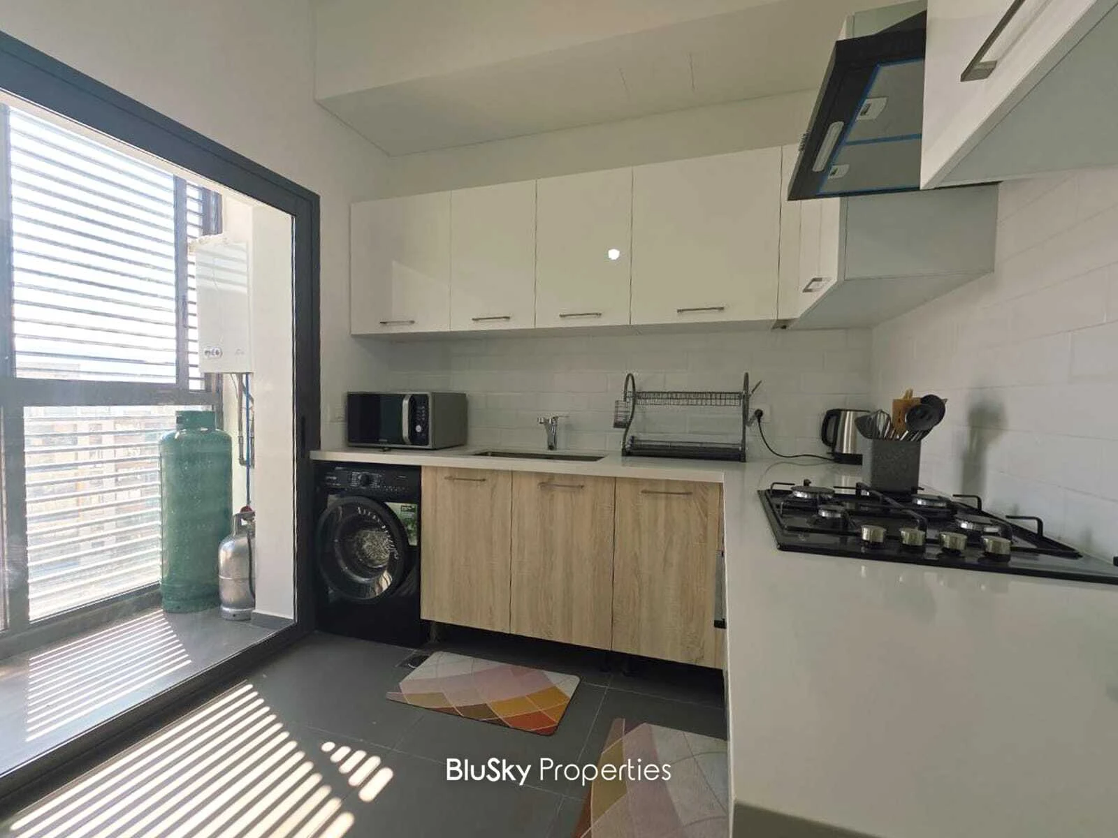 Apartment 175m² Sea View for Rent in Beit Meri — الصورة 4