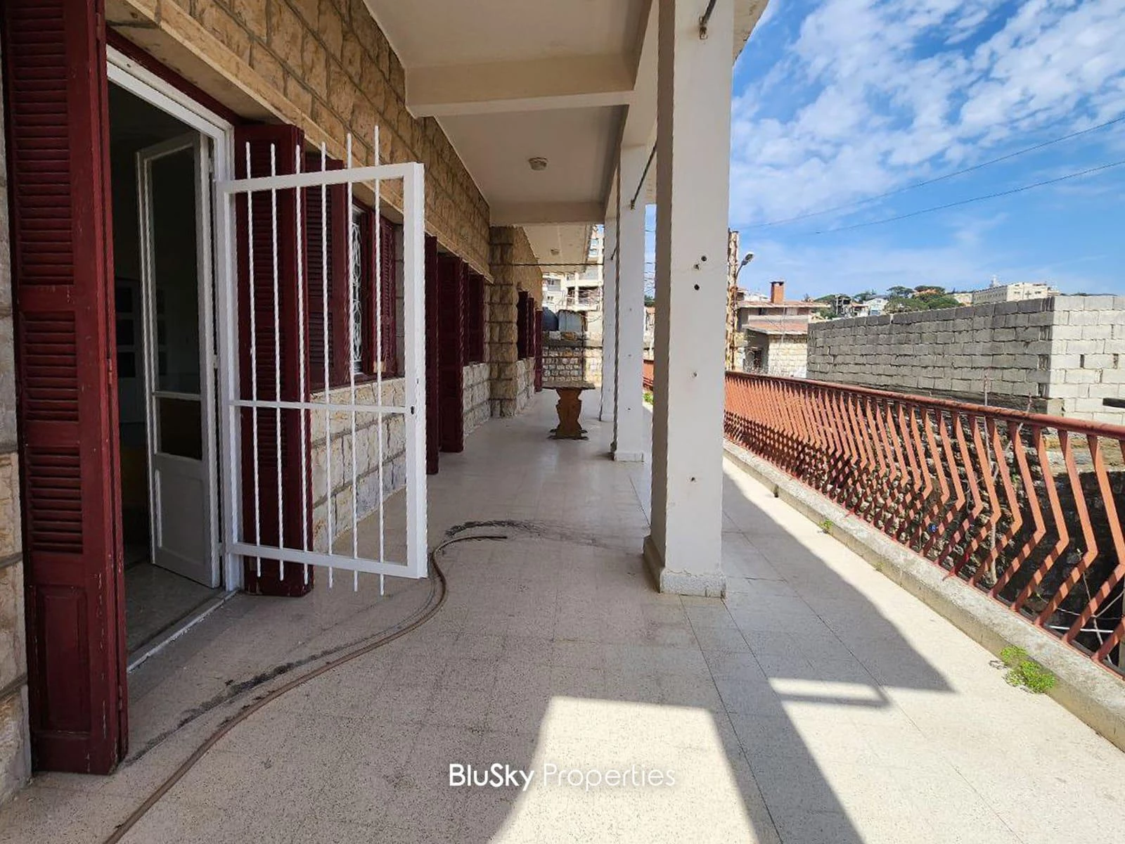 Apartment 180m² Terrace for Rent in Beit Meri — الصورة 3