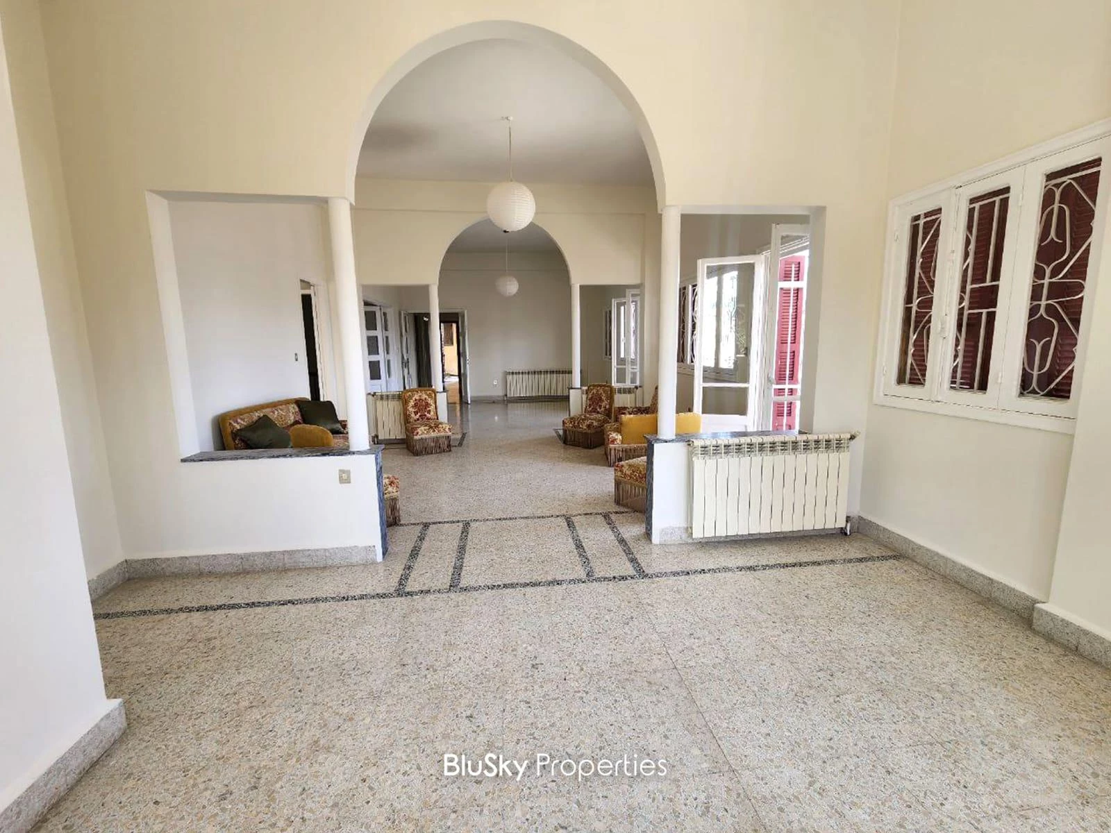 Apartment 180m² Terrace for Rent in Beit Meri — الصورة 4