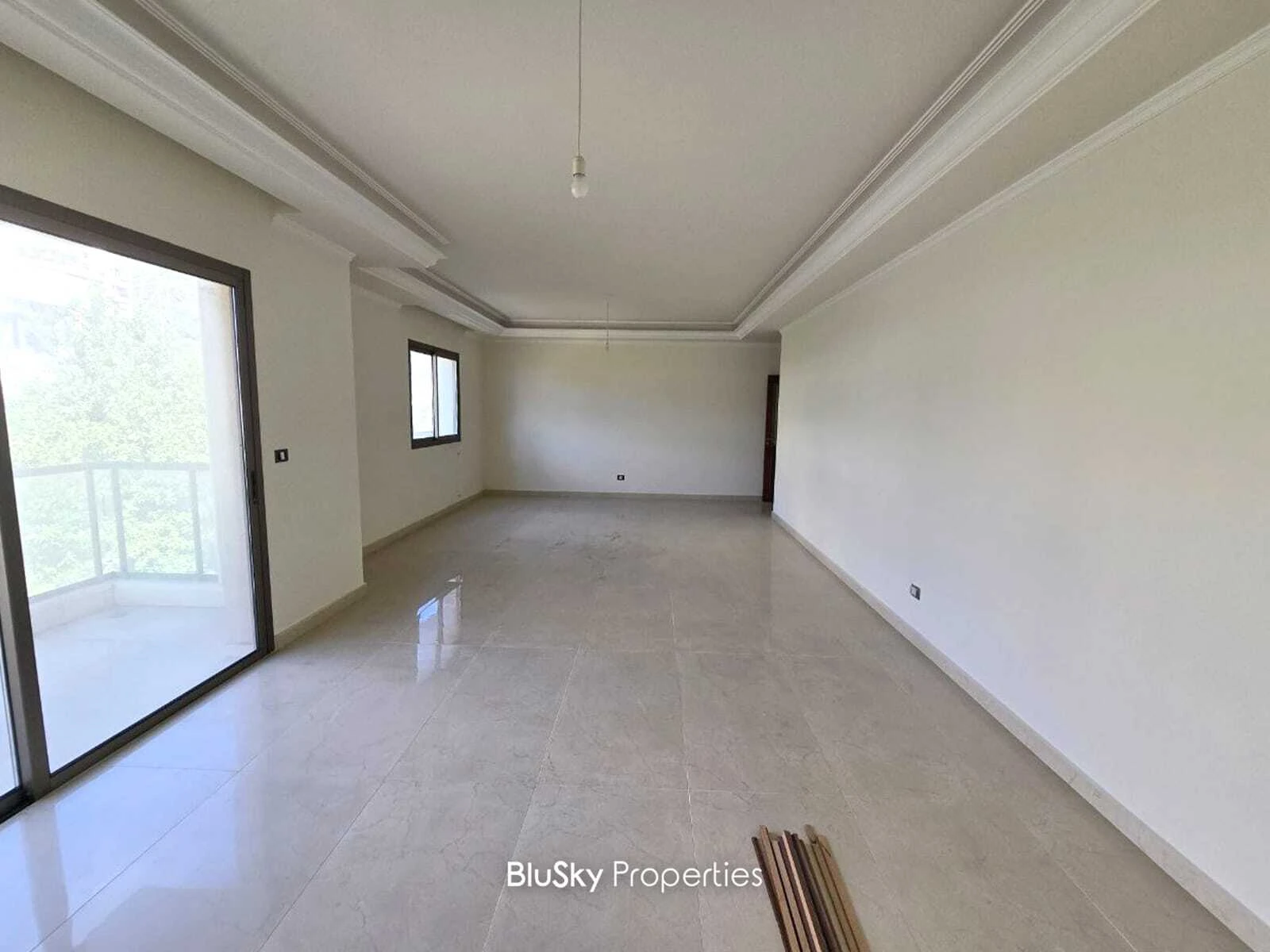 Apartment 200m² Mountain View for Sale in Beit Meri — الصورة 3