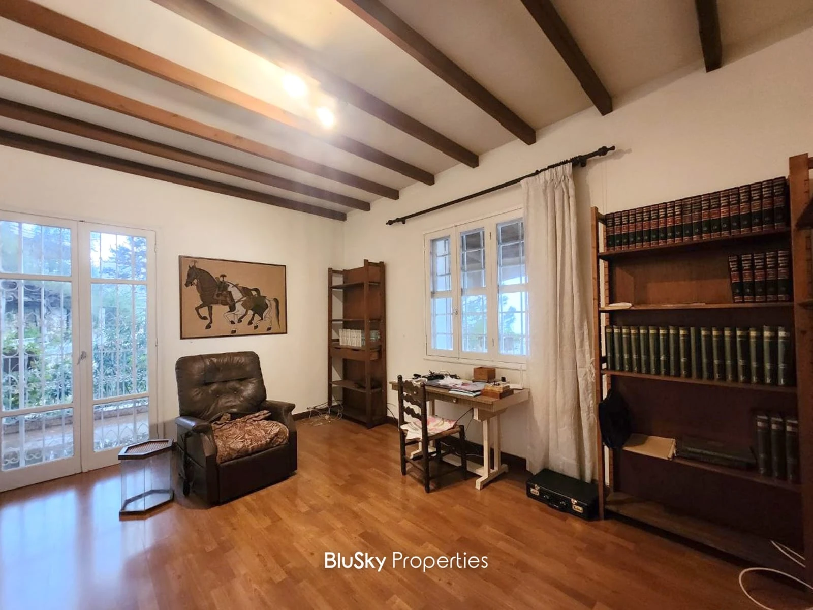 Apartment 220m² with Terrace for Sale or Rent in Beit Meri — photo 5