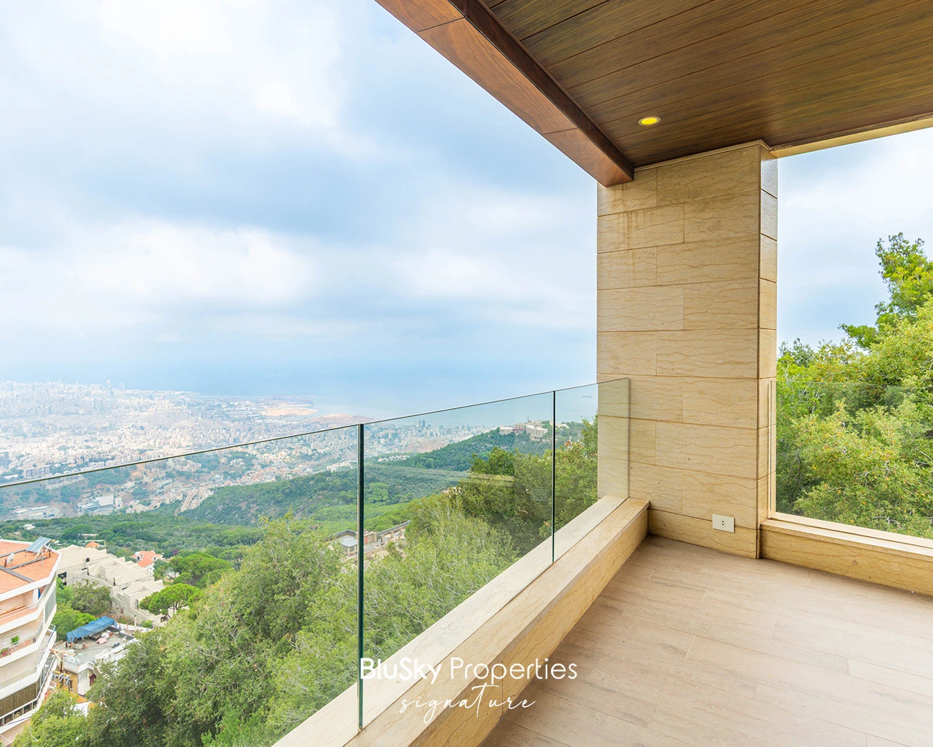 Apartment 230m² with Sea View for Rent in Beit Meri — الصورة 3