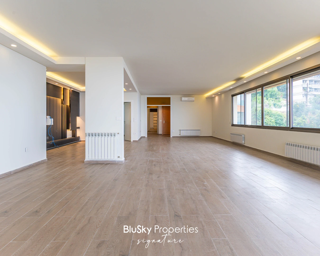 Apartment 230m² with Sea View for Rent in Beit Meri — الصورة 4