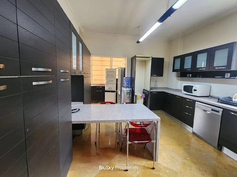 Apartment 240m² 3 Beds for Rent in Beit Meri — الصورة 4