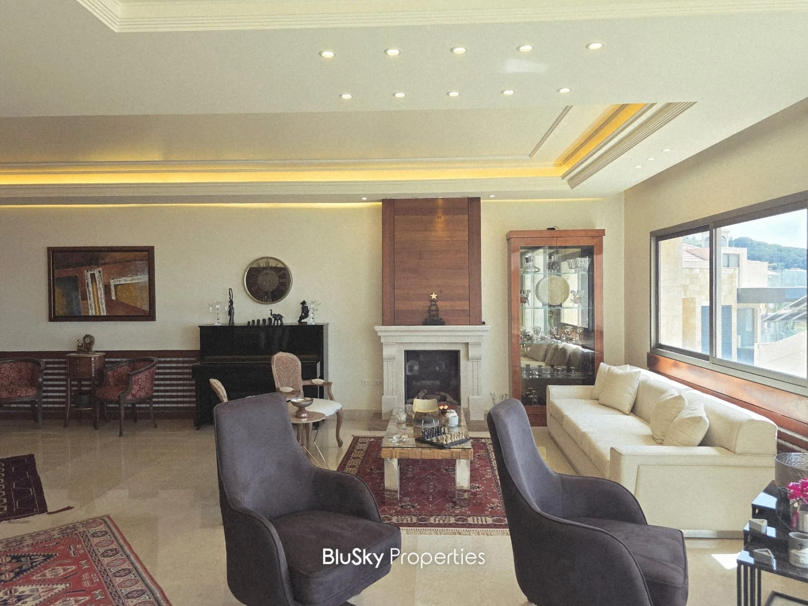 Apartment 250m² for Sale in Beit Meri