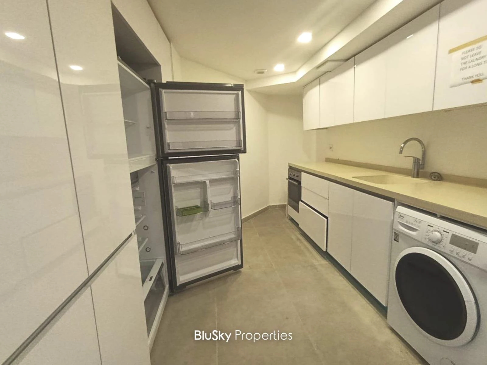 Apartment 25m² for Sale in Beit Meri — الصورة 5