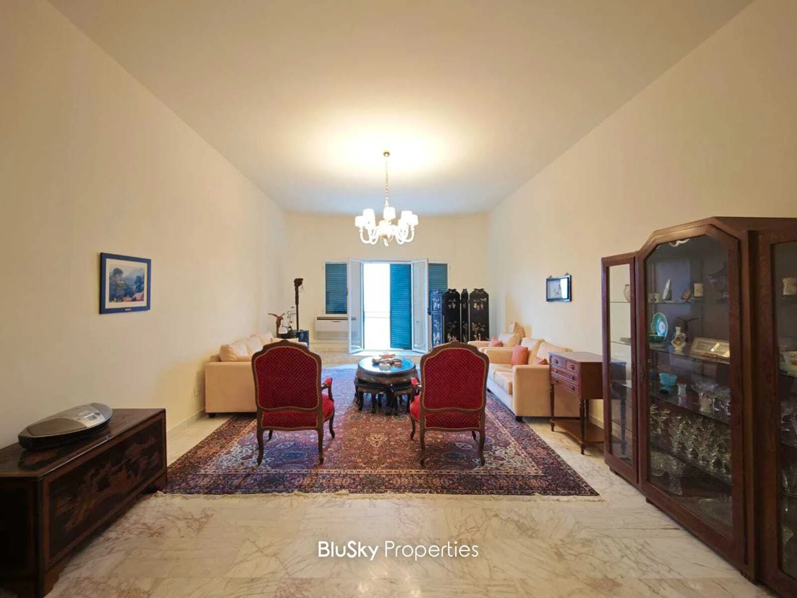 Apartment 270m² Balcony for Rent in Beit Meri