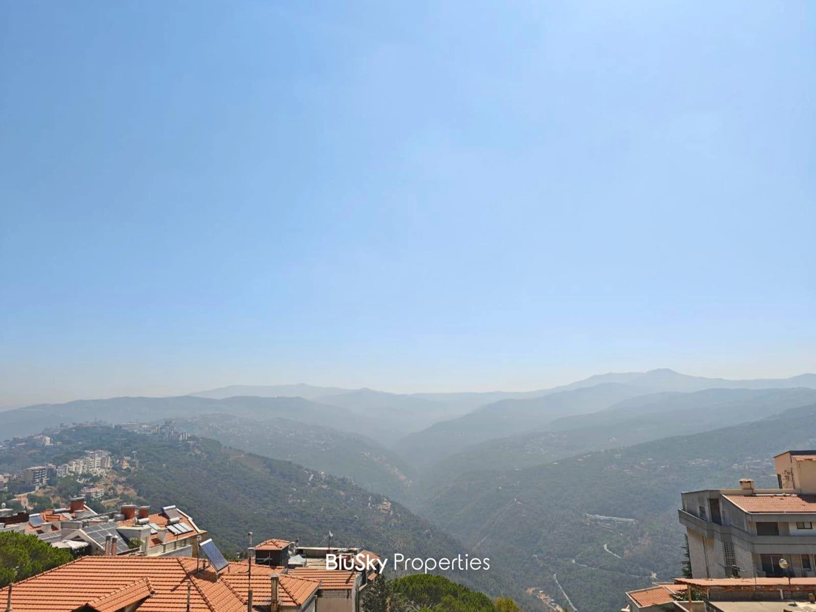 Apartment 280m² Sea View for Rent in Beit Meri — الصورة 3