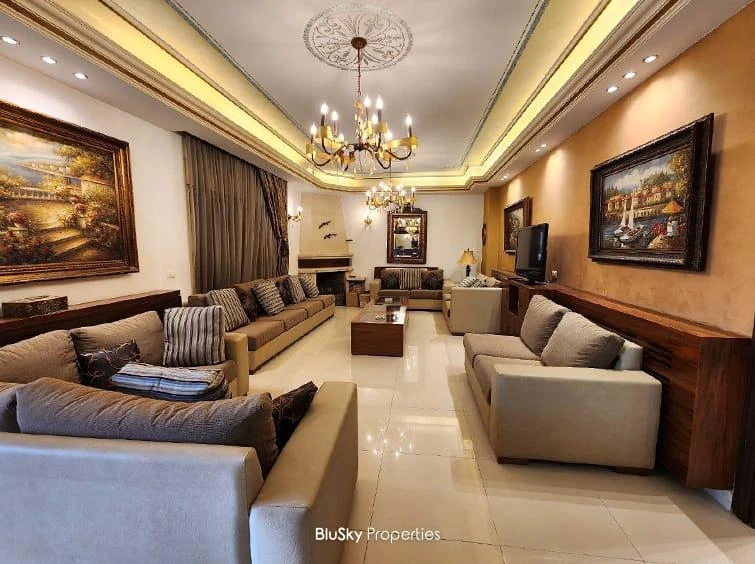 Apartment 290m² Mountain View for Rent in Beit Meri