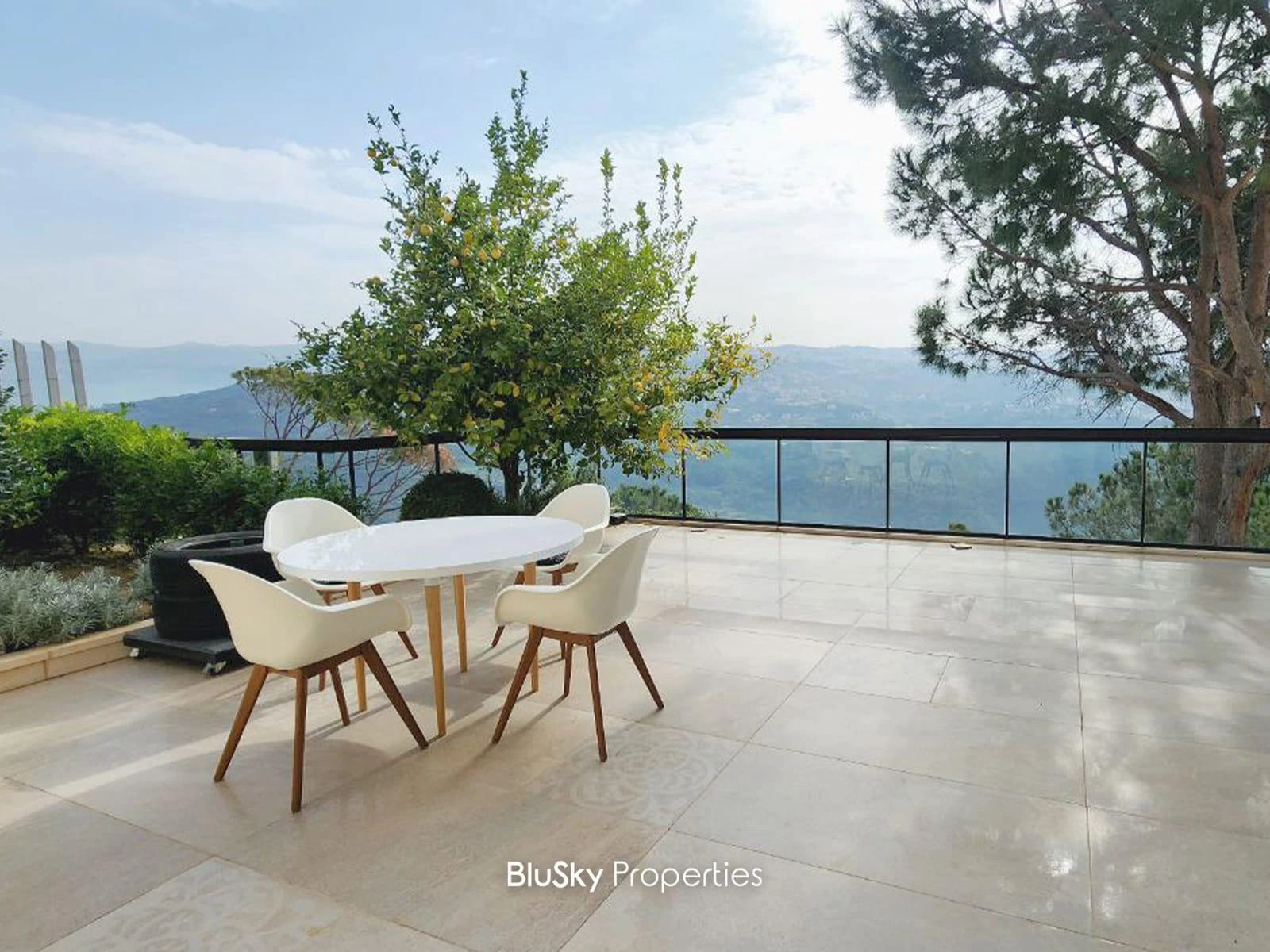 Apartment 320m² Garden for Rent in Beit Meri — الصورة 2
