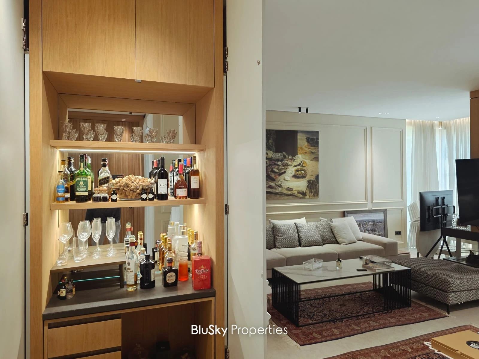 Apartment 400m² with Terrace for Rent in Beit Meri — الصورة 3