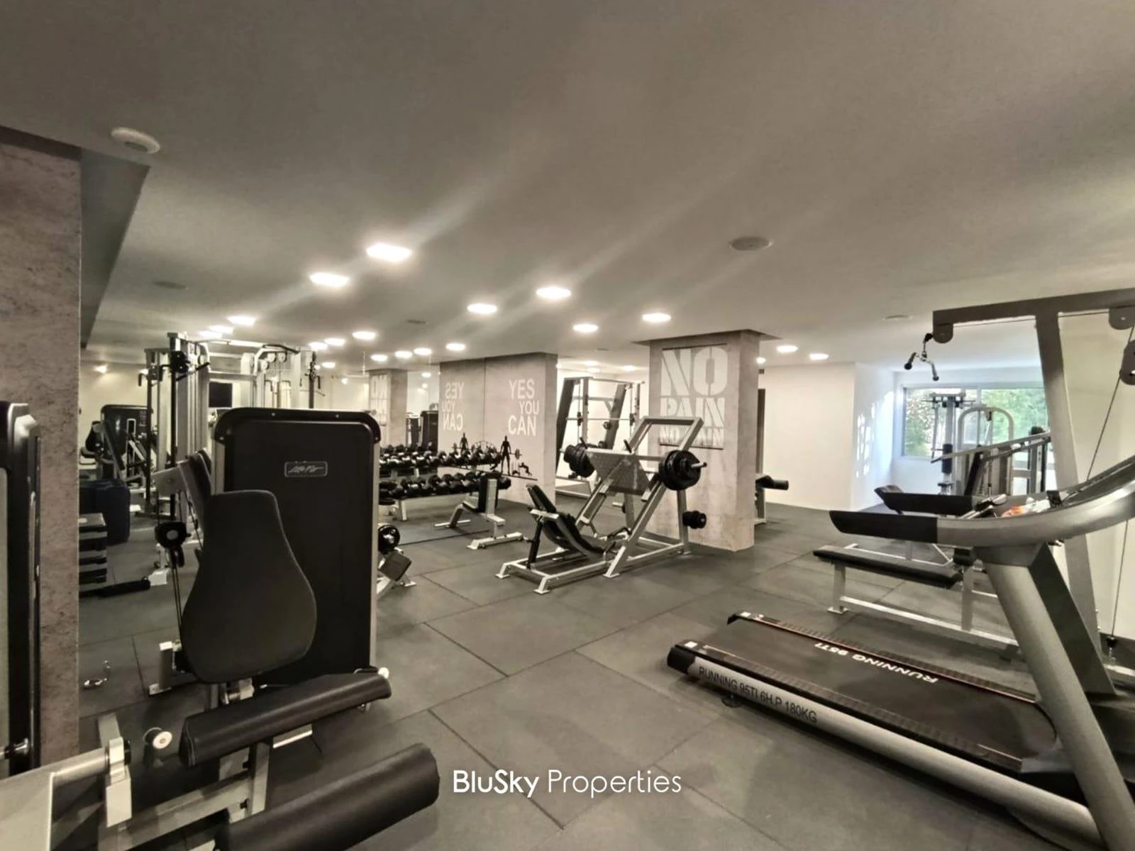 Apartment 40m² for Rent in Beit Meri — الصورة 4