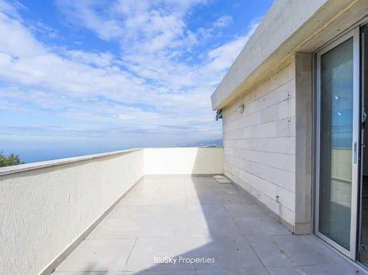 Apartment 550m² Balcony for Sale in Beit Meri — photo 3