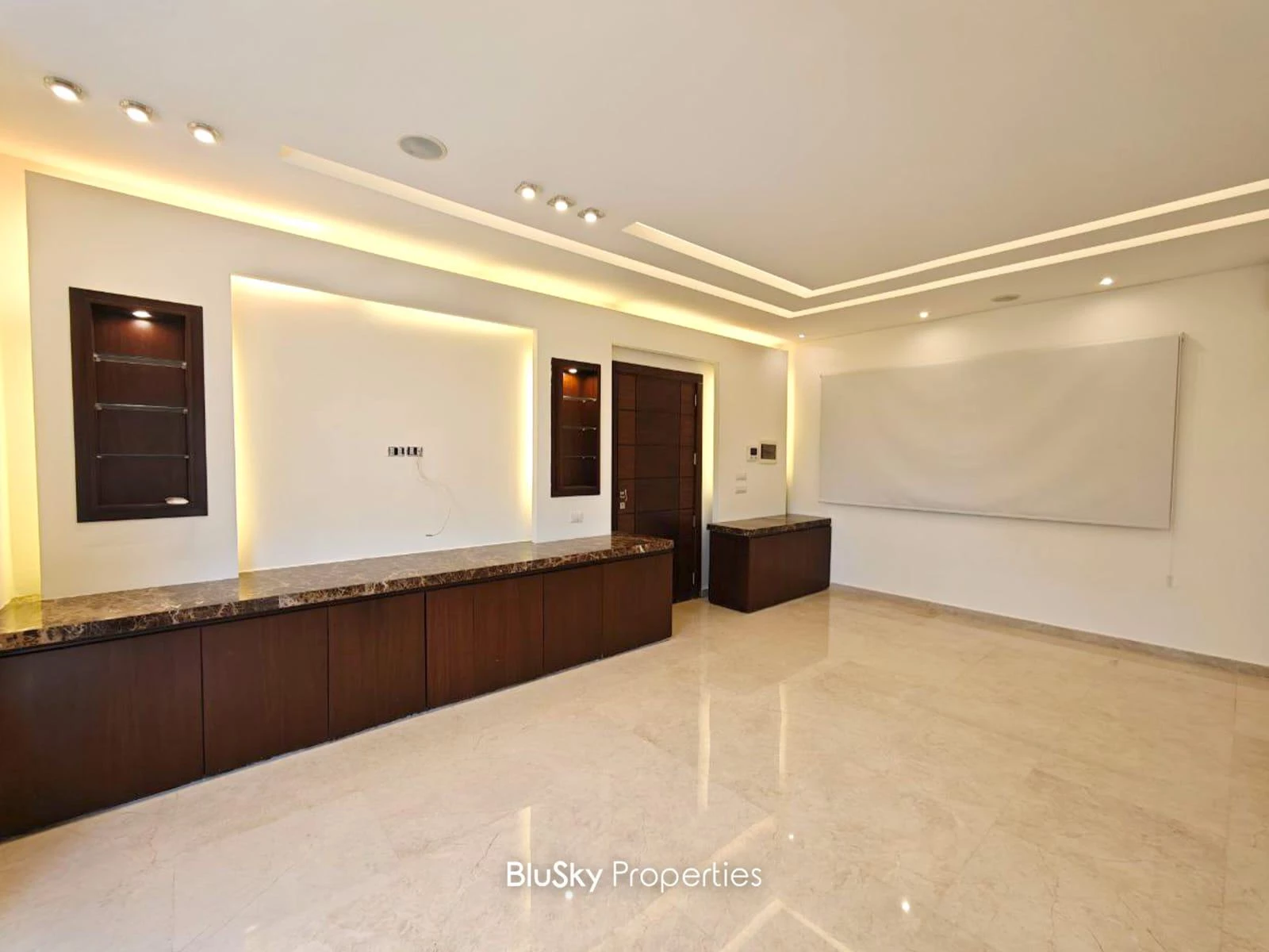Apartment 65m² Mountain View for Rent in Beit Meri — الصورة 2