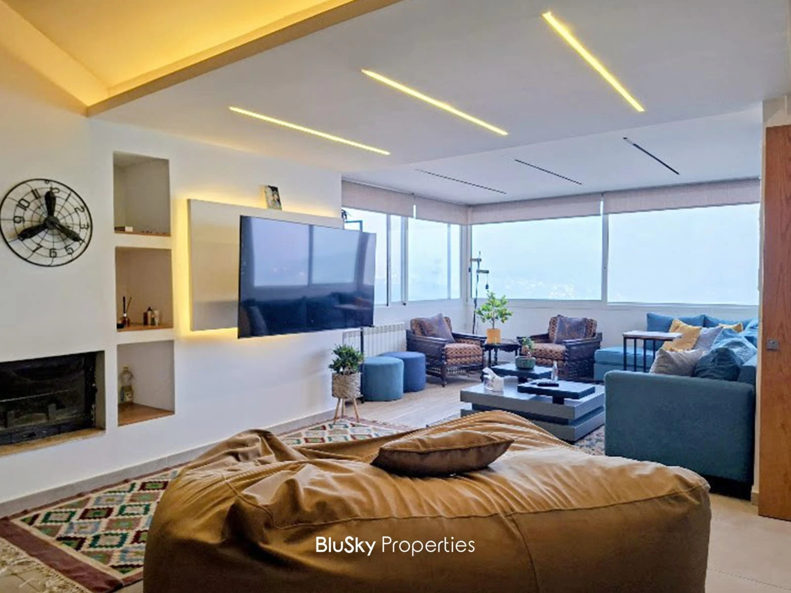 Apartment 86m² with Terrace for Rent in Beit Meri
