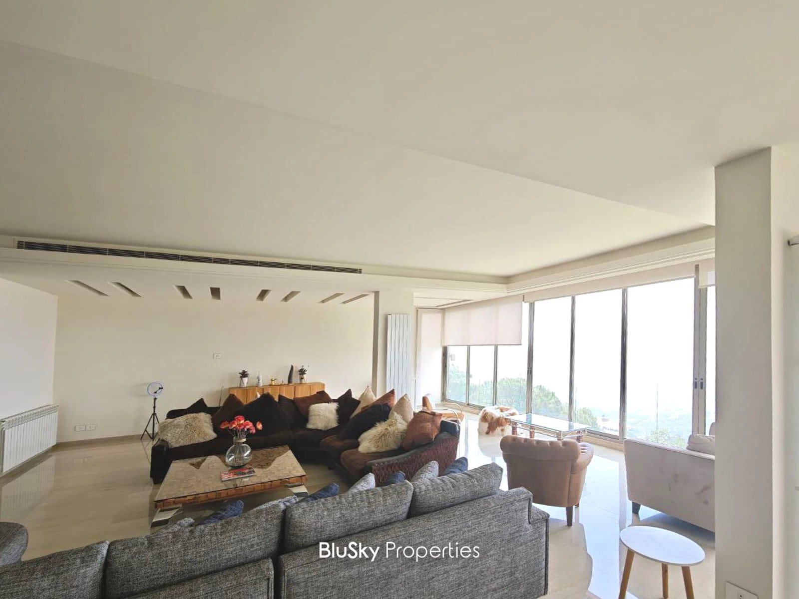 Apartment 300m² Sea View for Rent in Beit Meri — الصورة 3
