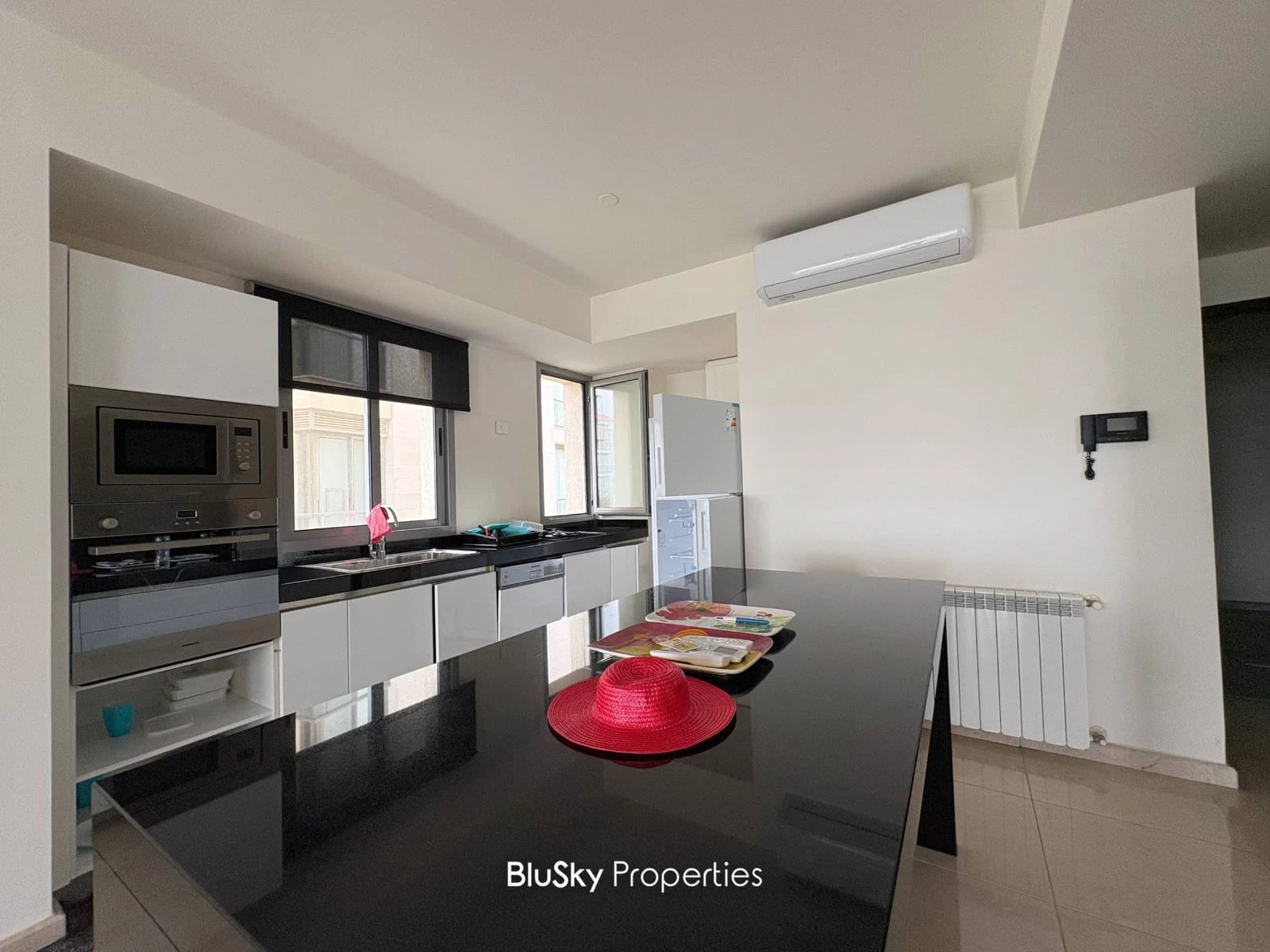 Apartment 160m² with Mountain View for Sale or Rent in Beit Misk — الصورة 3