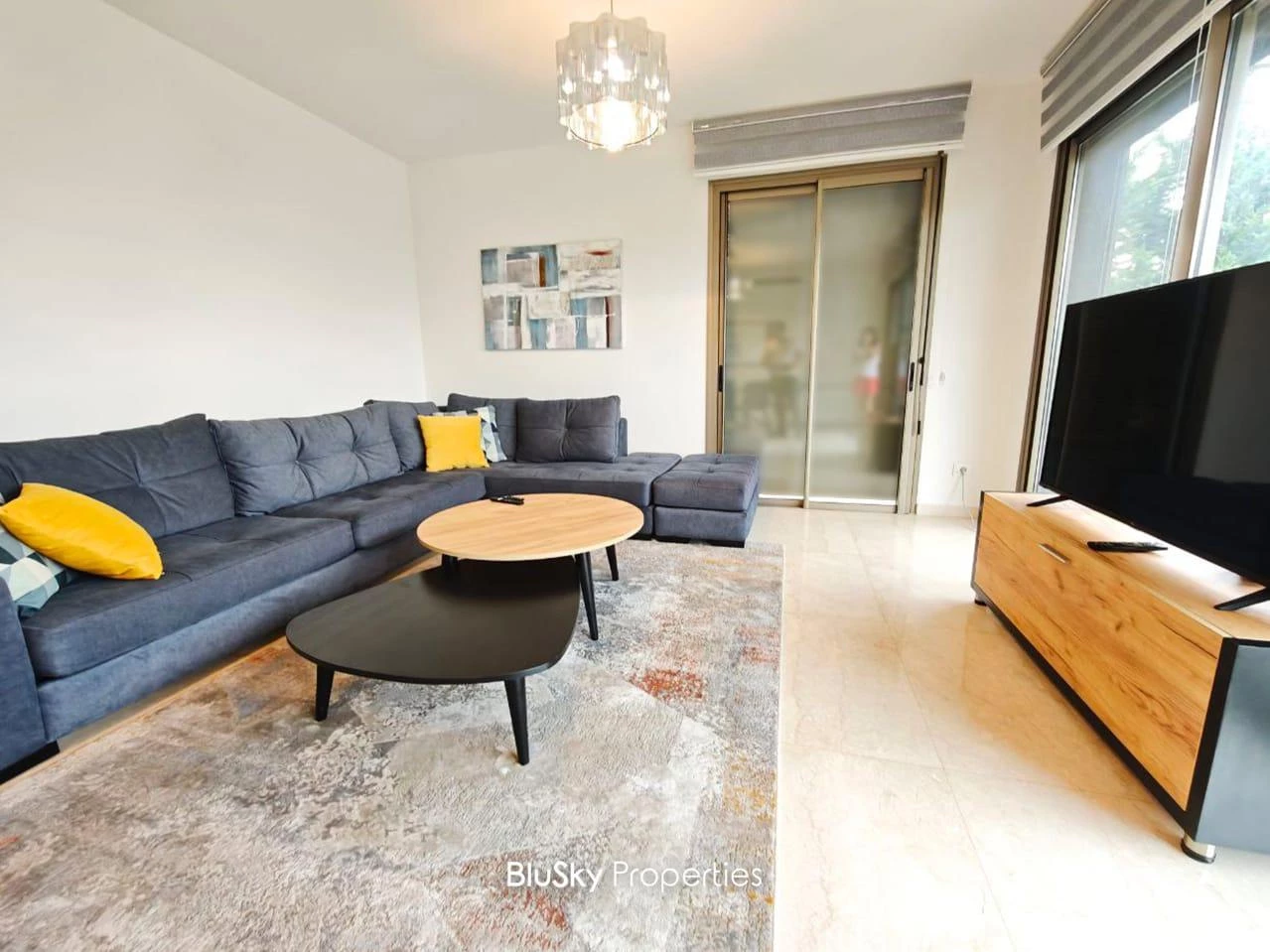 Apartment 184m² Terrace for Rent in Beit Misk — photo 1