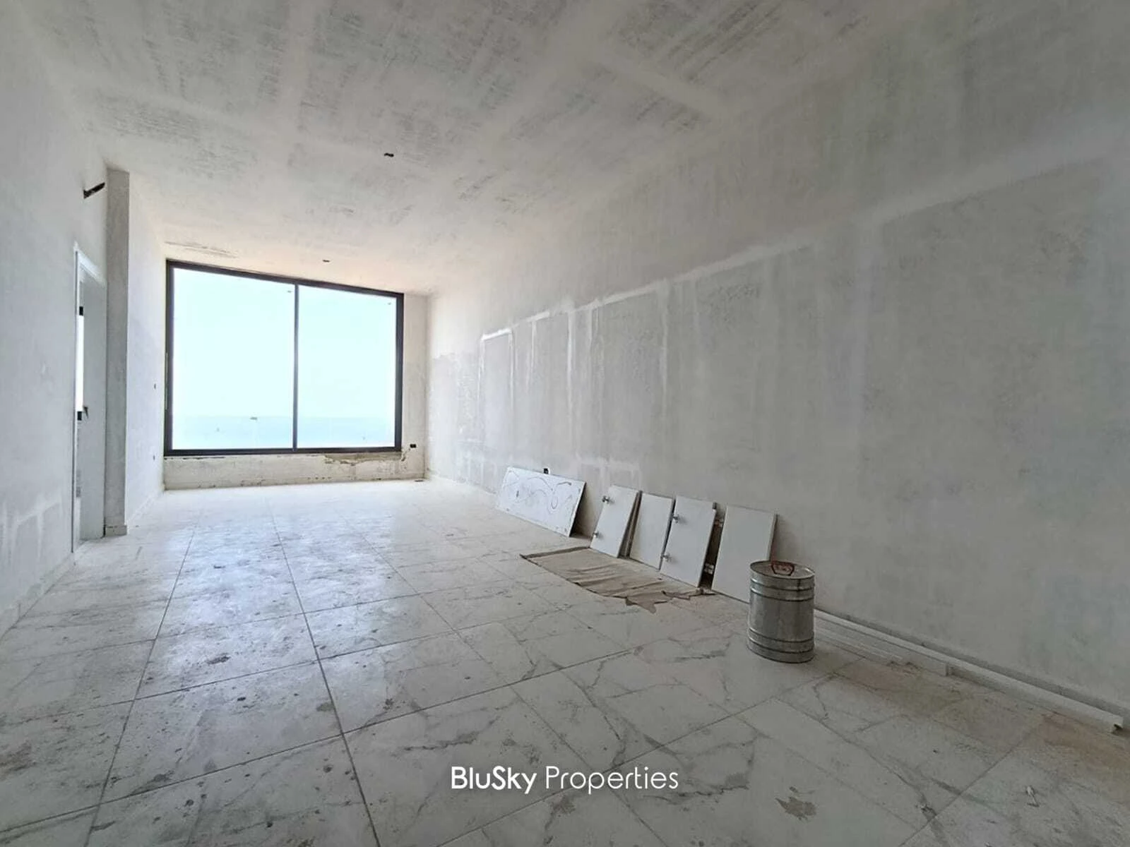 Apartment 105m² Sea View for Sale in Bouar — الصورة 2