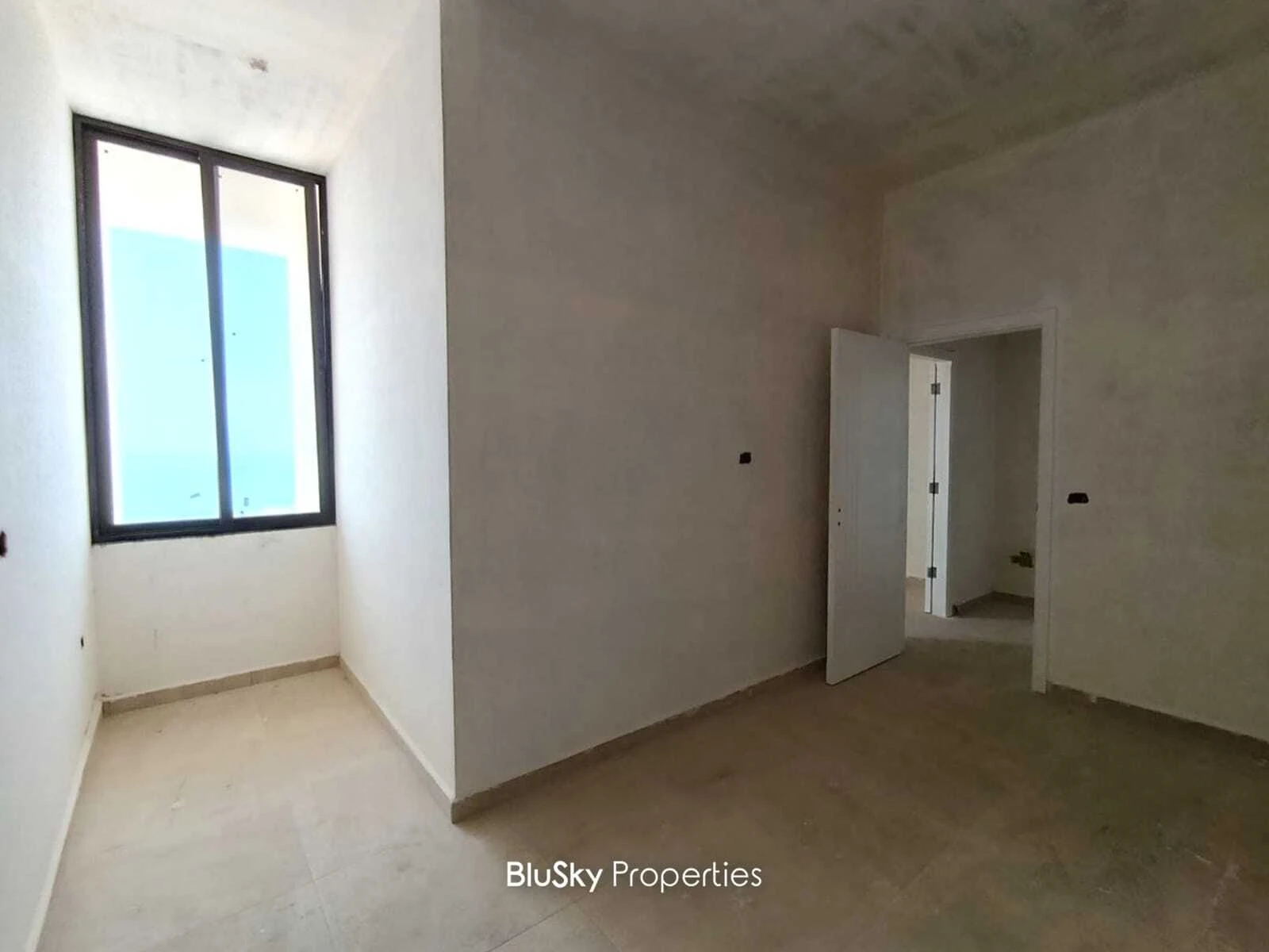 Apartment 105m² Sea View for Sale in Bouar — الصورة 3
